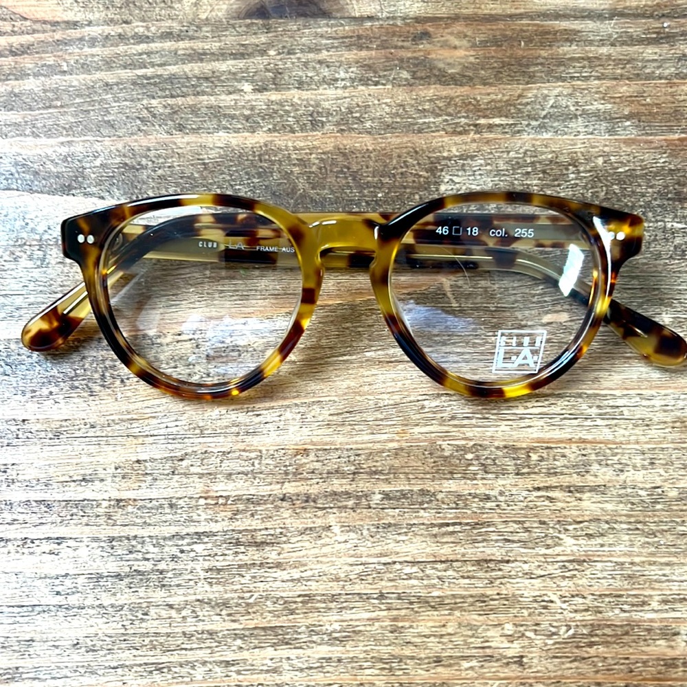 Classic Tortoise Shell Glasses